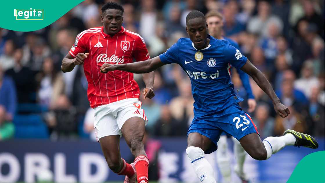 Taiwo Awoniyi and Trevoh Chalobah during the Premier League match between Chelsea and Nottingham Forest on May 4, 2026. Photo by Visionhaus