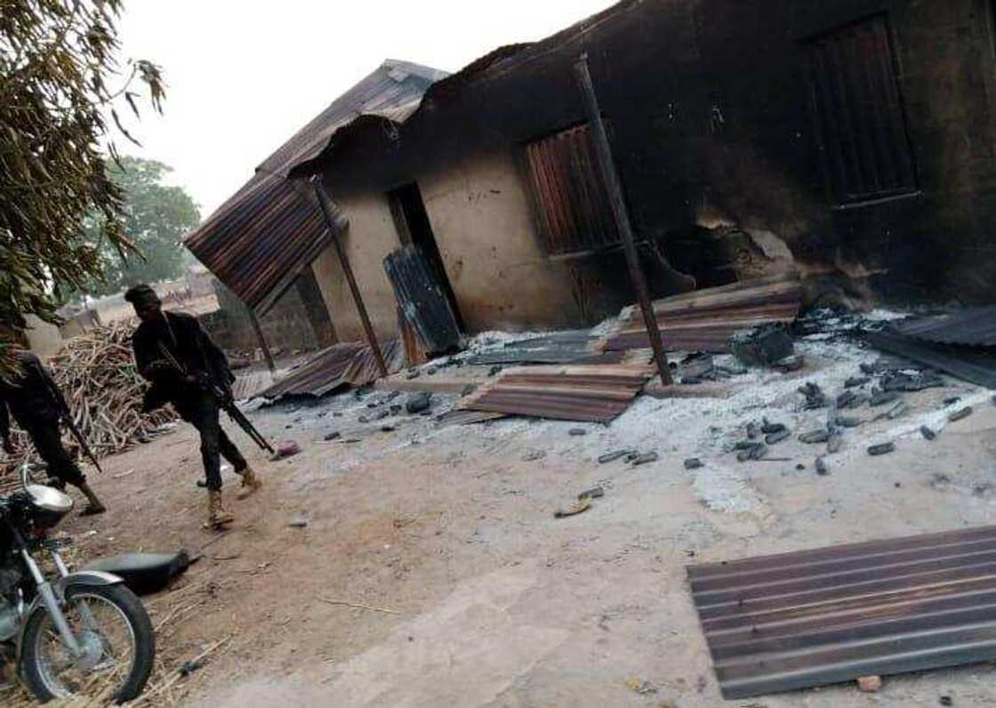 Niger: Rayuka birjik sun salwanta, gidaje sun babbake a sabon harin ƴan ta'adda Niger: Rayuka birjik sun salwanta, gidaje sun babbake a sabon harin ƴan ta'adda