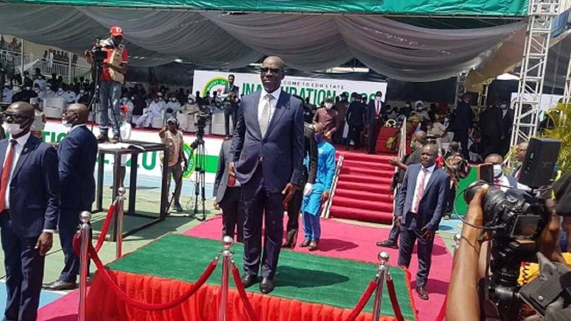 Ni ne sabuwar ma'anar damokaradiyya, Obaseki yayin da yake daukar rantsuwa Ni ne sabuwar ma'anar damokaradiyya, Obaseki yayin da yake daukar rantsuwa