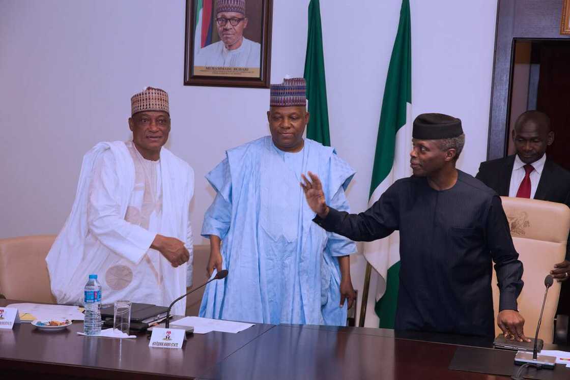 Gwamnatin Tarayya ta binciko cuwa-cuwar N27m a Ma’aikatar tsaro Gwamnatin Tarayya ta binciko cuwa-cuwar N27m a Ma’aikatar tsaro