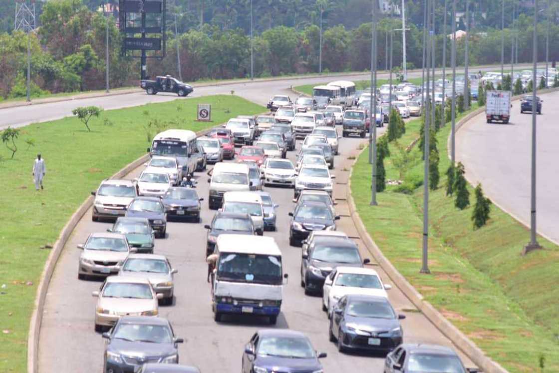 Cunkoson ababen hawa. Cunkoson ababen hawa.