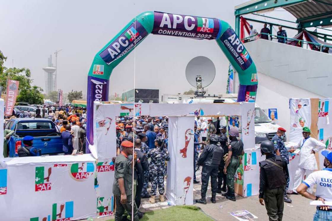 APC Convention: Food Vendors Lament As Eagle Square Eateries Record Low Sales APC Convention: Food Vendors Lament As Eagle Square Eateries Record Low Sales