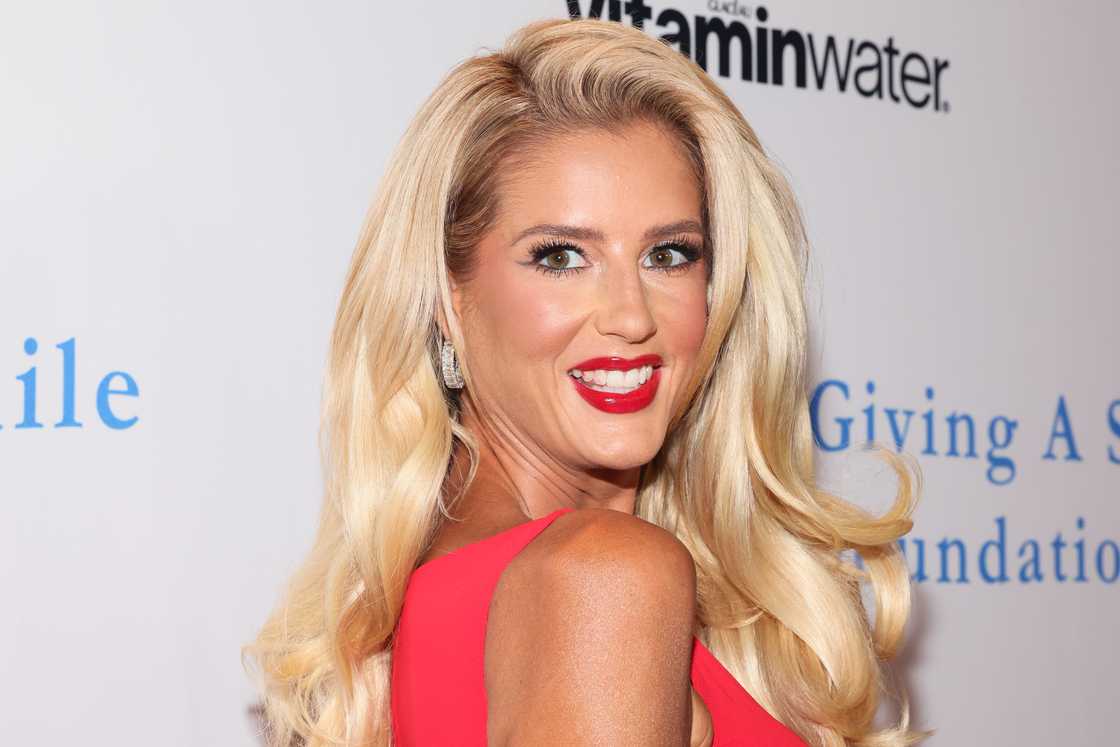 Emma Hernan attends the Giving A Smile Foundation Gala at The Beverly Hilton in Beverly Hills, California Emma Hernan attends the Giving A Smile Foundation Gala at The Beverly Hilton in Beverly Hills, California