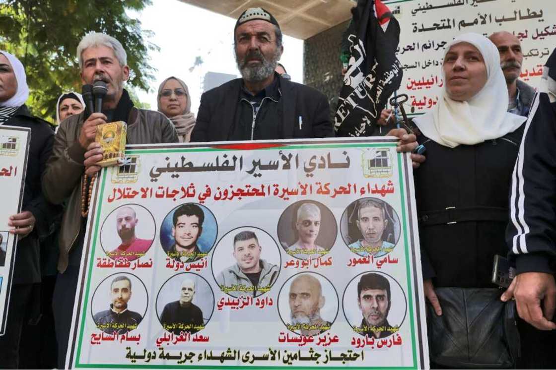 Palestinian protesters demand the hand over of bodies of Palestinian prisoners who died in Israeli custody Palestinian protesters demand the hand over of bodies of Palestinian prisoners who died in Israeli custody