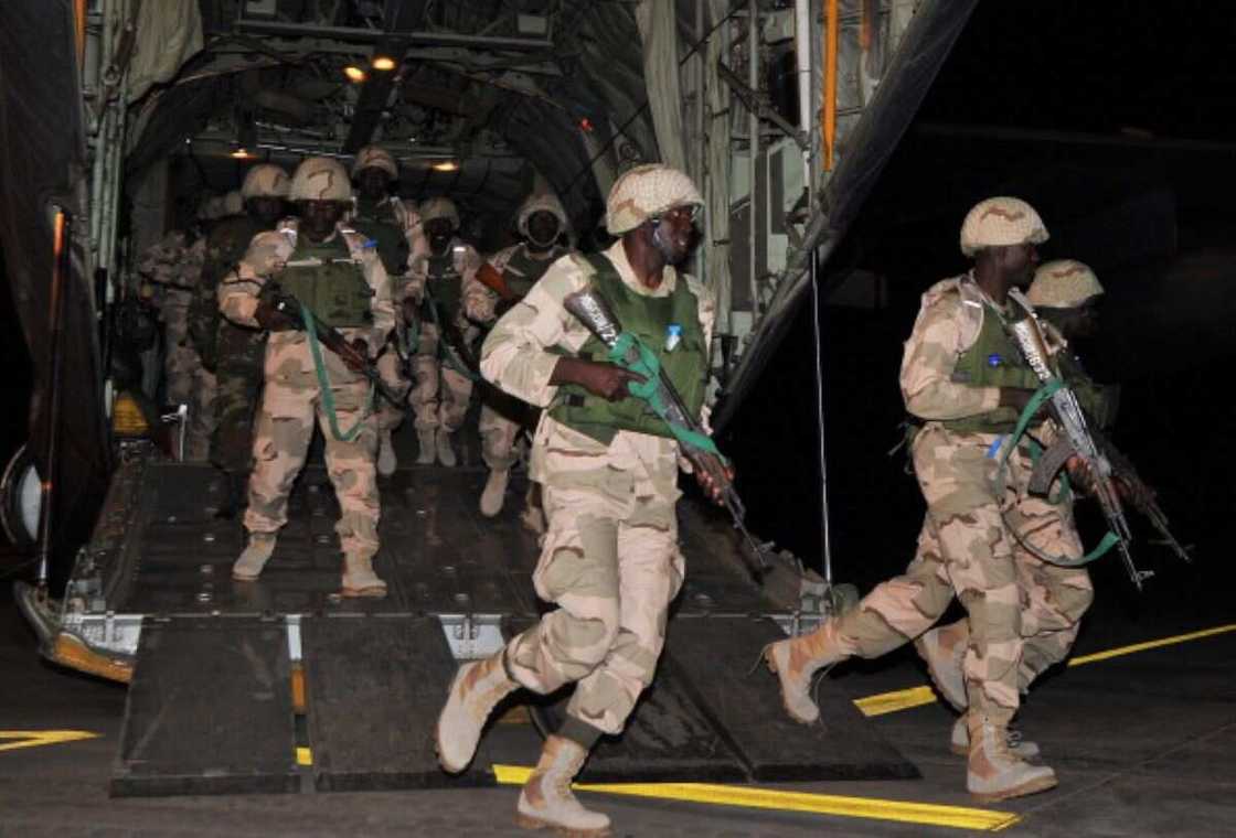 Nigerian soldiers deployment Nigerian soldiers deployment