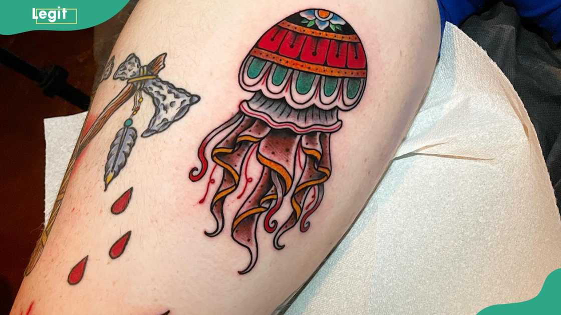 Traditional jellyfish tattoo Traditional jellyfish tattoo