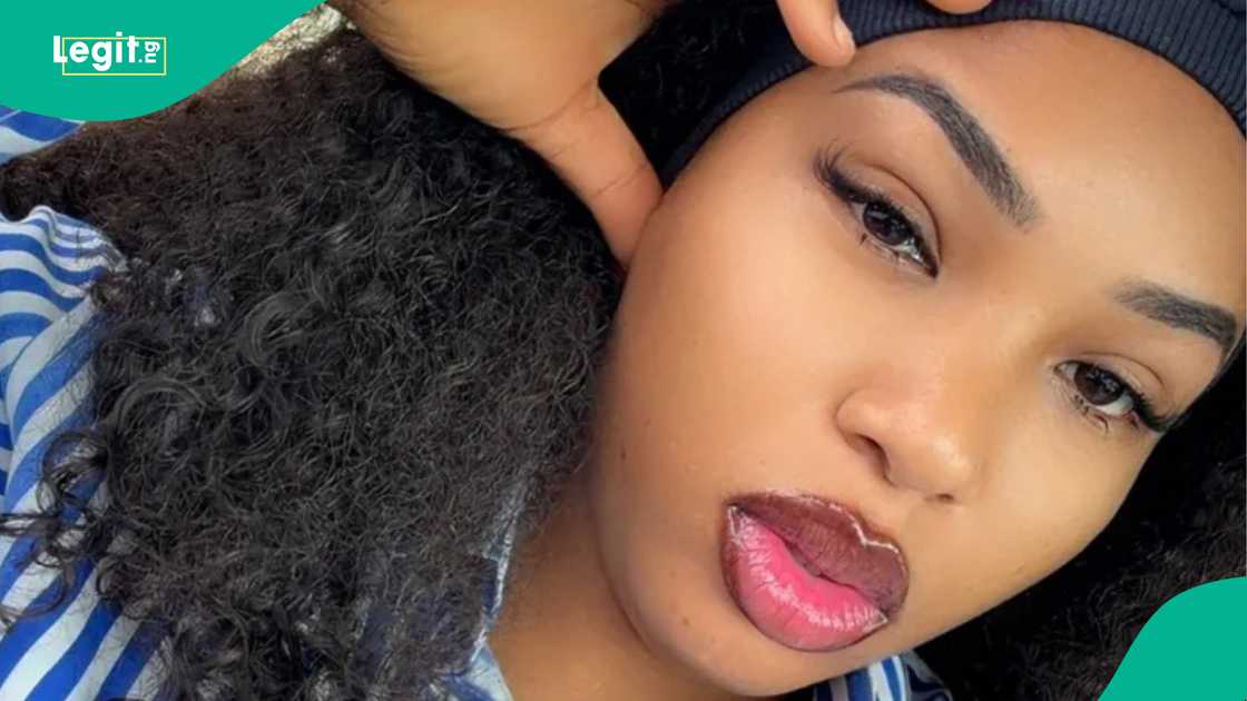 Female Uber driver in Lagos goes viral after posting her work routine.