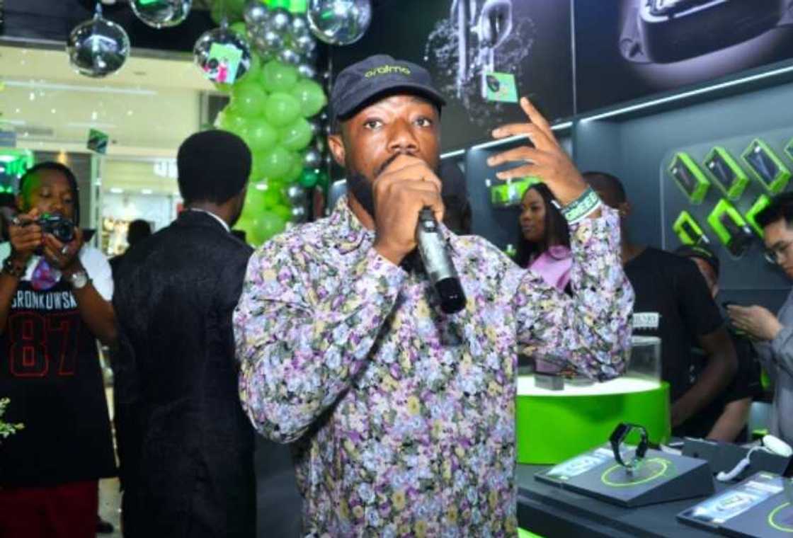 Oraimo Thrills Fans to Music, Fun & Gifts: Opens Flagship Store in Ikeja City Mall Oraimo Thrills Fans to Music, Fun & Gifts: Opens Flagship Store in Ikeja City Mall