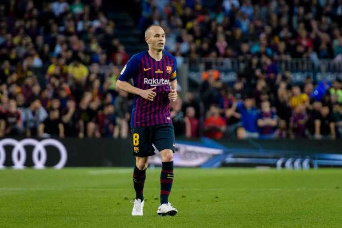 Soccer players who have won the most trophies Soccer players who have won the most trophies
