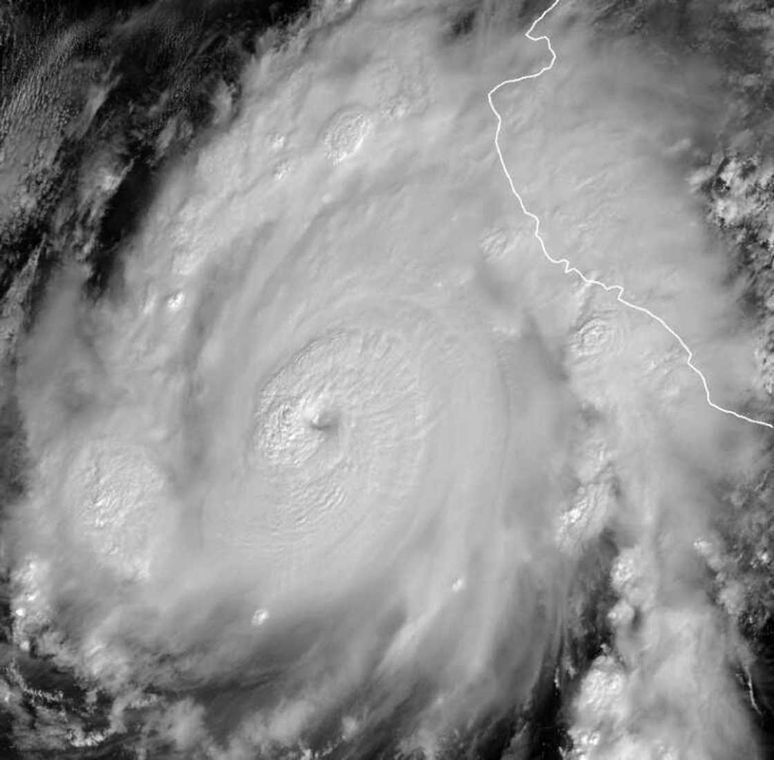Hurricane Roslyn is now a category 4 storm as it approaches Mexico's Pacific coast Hurricane Roslyn is now a category 4 storm as it approaches Mexico's Pacific coast