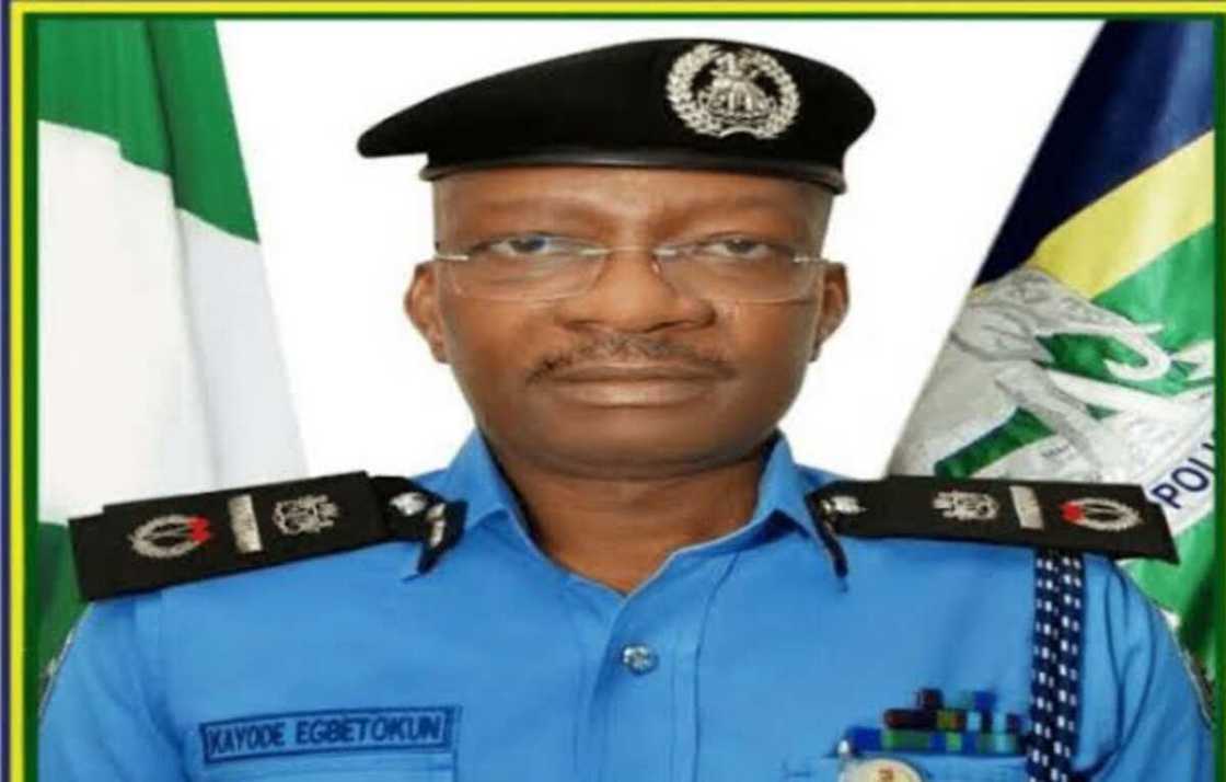 Tinubu ya naɗa sabon sufeton 'yan sandan Najeriya Tinubu ya naɗa sabon sufeton 'yan sandan Najeriya