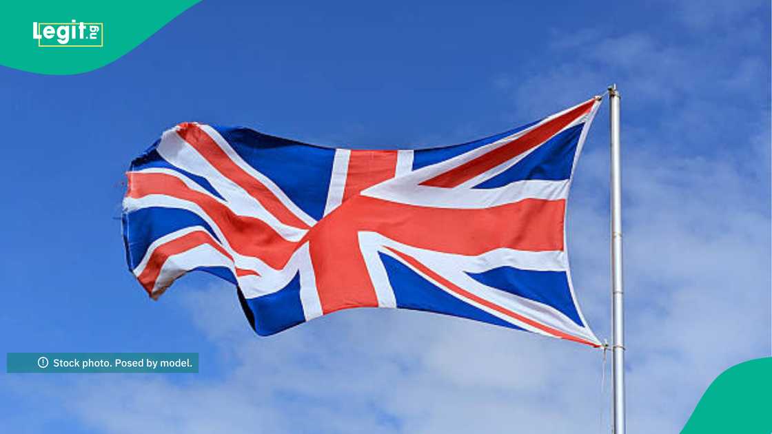 UK-based aunt blocks family members on Whatsapp.