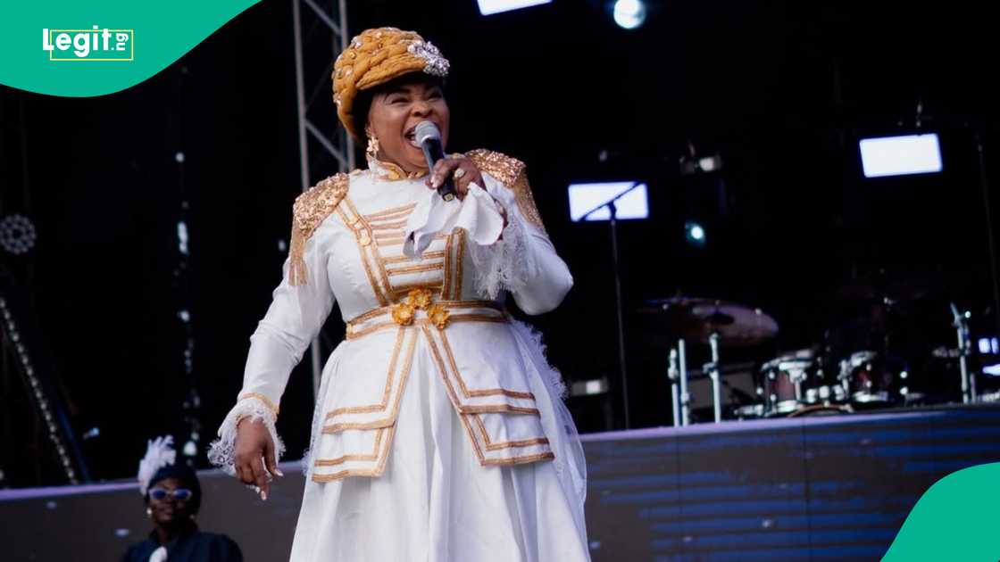 Tope Alabi dragged over comments about Ifa worshippers on stage