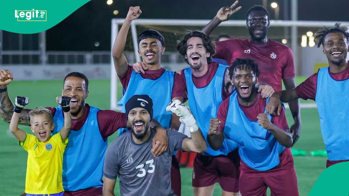 Al-Kholood, William Troost-Ekong, Al-Hazem Club Stadium. Al-Kholood, William Troost-Ekong, Al-Hazem Club Stadium.