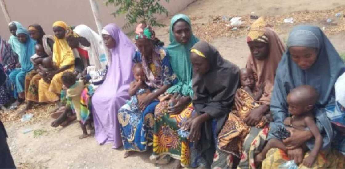 Zamfara na fama da 'yan gudun hijira 700,000, gidaje 3,000 sun halaka, Matawalle