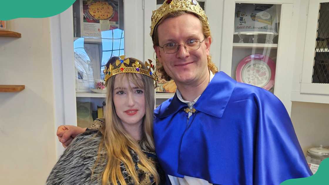 James B. Jones and Shelley Wolf at Hammond Castle Museum. James B. Jones and Shelley Wolf at Hammond Castle Museum.