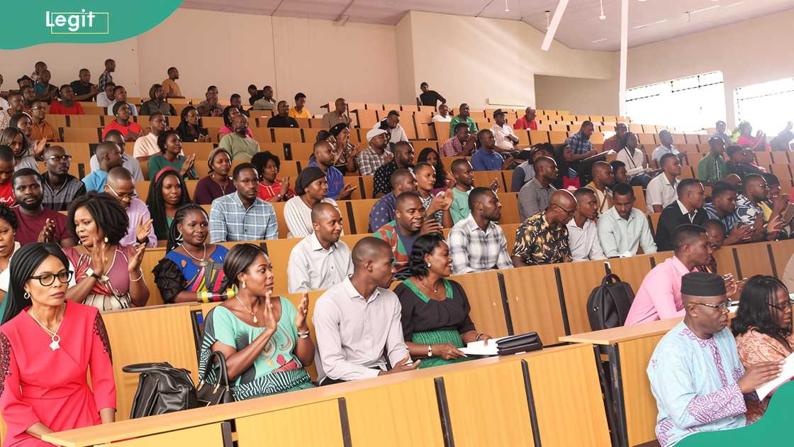 Staff members of the School of Engineering and Engineering Technology attend a meeting