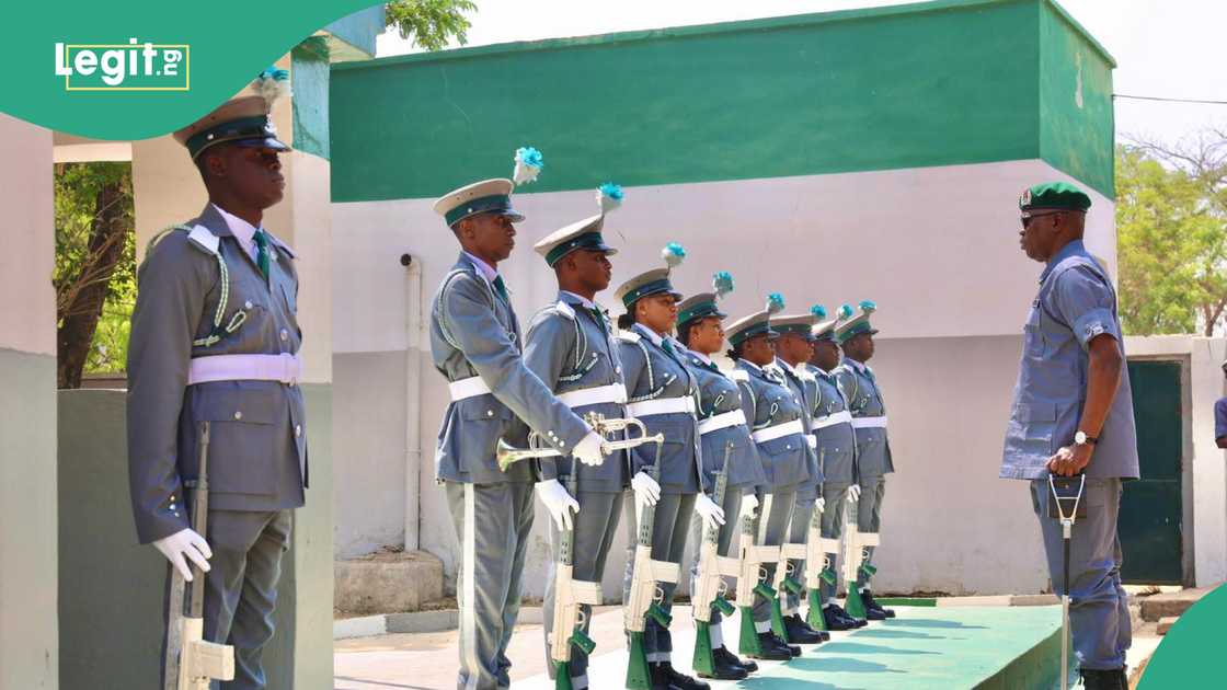 Customs urged 286,697 successful applicants to sit for online test