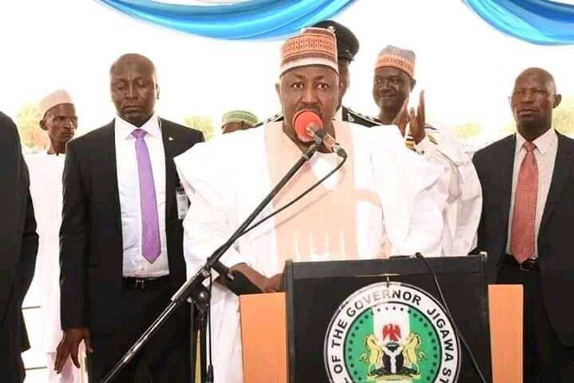 Tsofin gwamoni 4 a mulkin soji sun halarci bikin rantsar da Badaru a jihar Jigawa