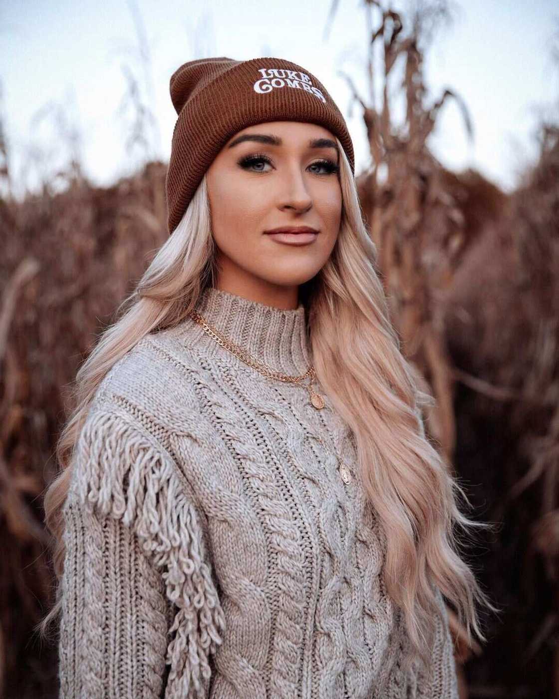 Luke Combs wife Luke Combs wife