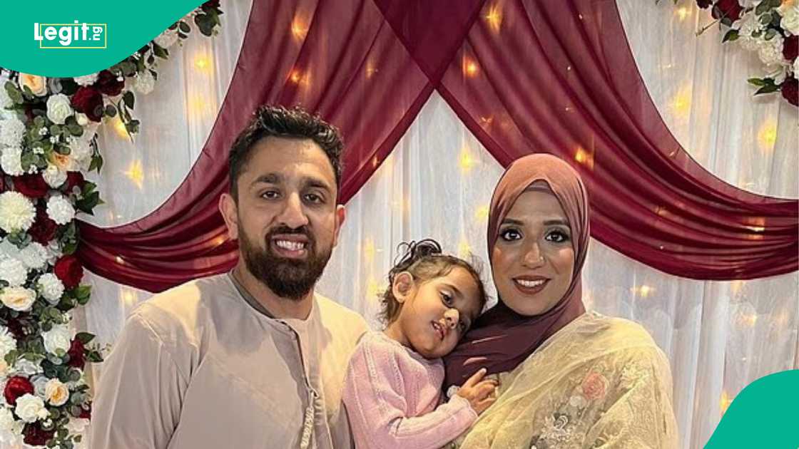 Akeel Nanabawa and his family. Akeel Nanabawa and his family.