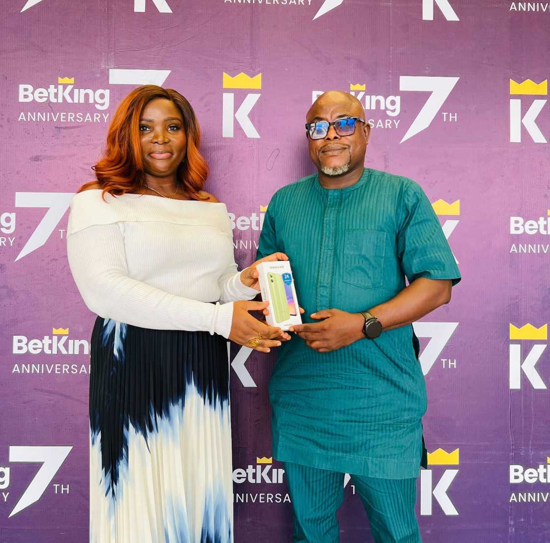 BetKing Hosts Grand Prize Presentation to Celebrate 7th Anniversary BetKing Hosts Grand Prize Presentation to Celebrate 7th Anniversary