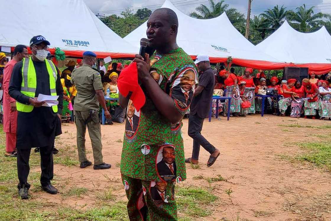Gov Ugwuanyi Intervenes on Amagunze/Amechi Idodo/Oruku Bridge Gov Ugwuanyi Intervenes on Amagunze/Amechi Idodo/Oruku Bridge