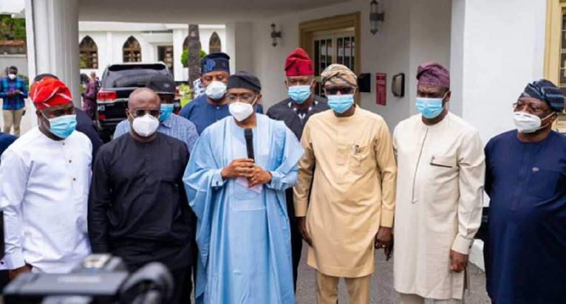 Femi Gbajabiamila ya ce dole a biya diyyar wadanda #EndSARS ta rutsa da su Femi Gbajabiamila ya ce dole a biya diyyar wadanda #EndSARS ta rutsa da su