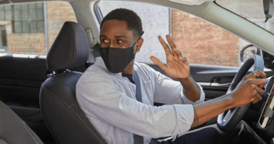 Yadda tsadar man fetur ta jefa direba aikata fashi da makami Yadda tsadar man fetur ta jefa direba aikata fashi da makami