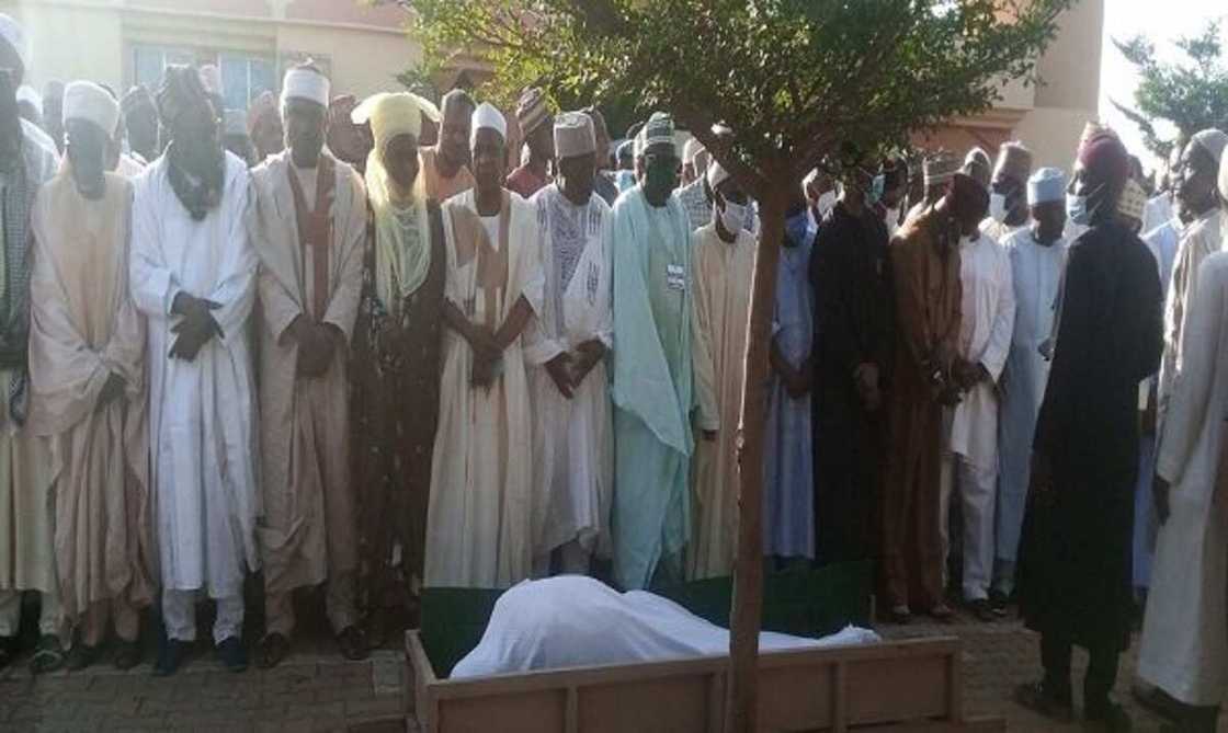 An yi jana'izar Balare Musa a Kaduna (Hotuna) An yi jana'izar Balare Musa a Kaduna (Hotuna)