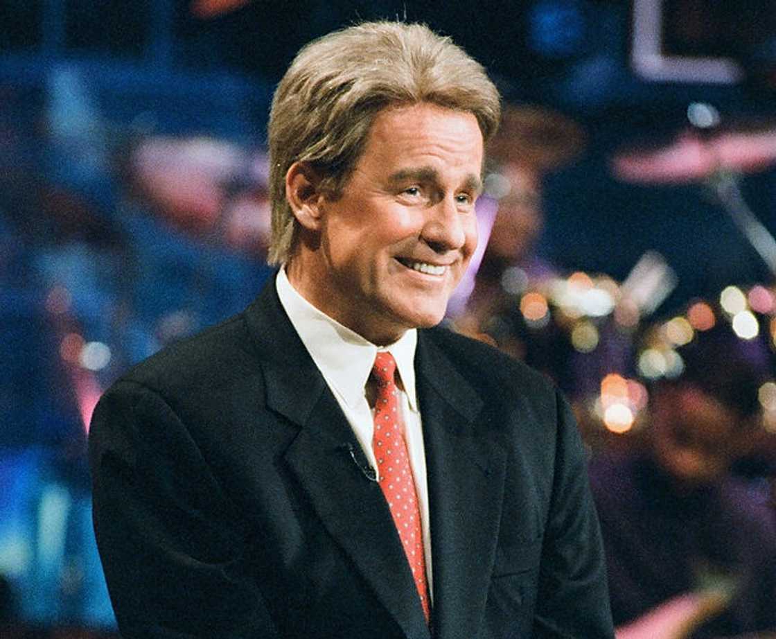 Phil Hartman during a "Town Meeting" segment