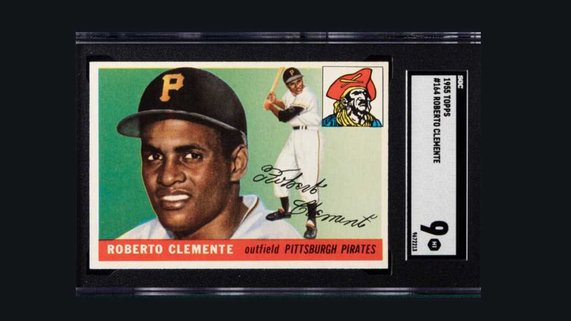 Roberto Clemente: 1955 Topps Rookie Card #164