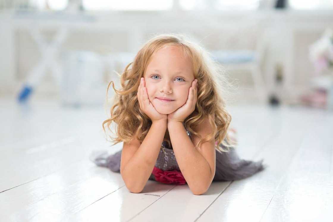 Dutch girl names Dutch girl names