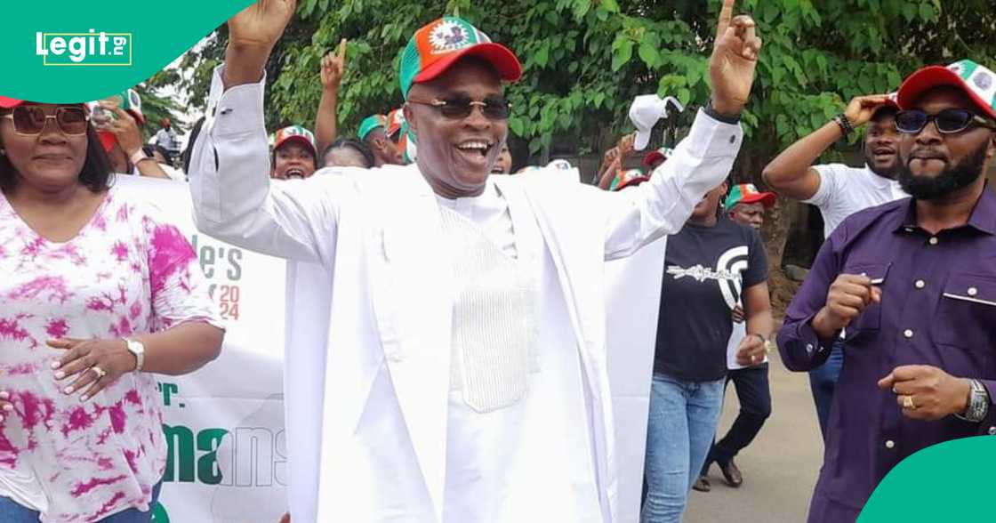 Kenneth Imansuangbon. Kenneth Imansuangbon.