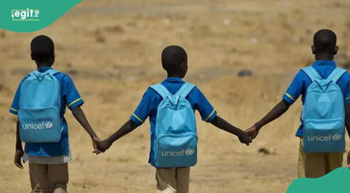 SCHOOL CHILDREN SCHOOL CHILDREN