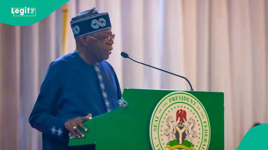 Farfesa ya ba Tinubu shawara Farfesa ya ba Tinubu shawara