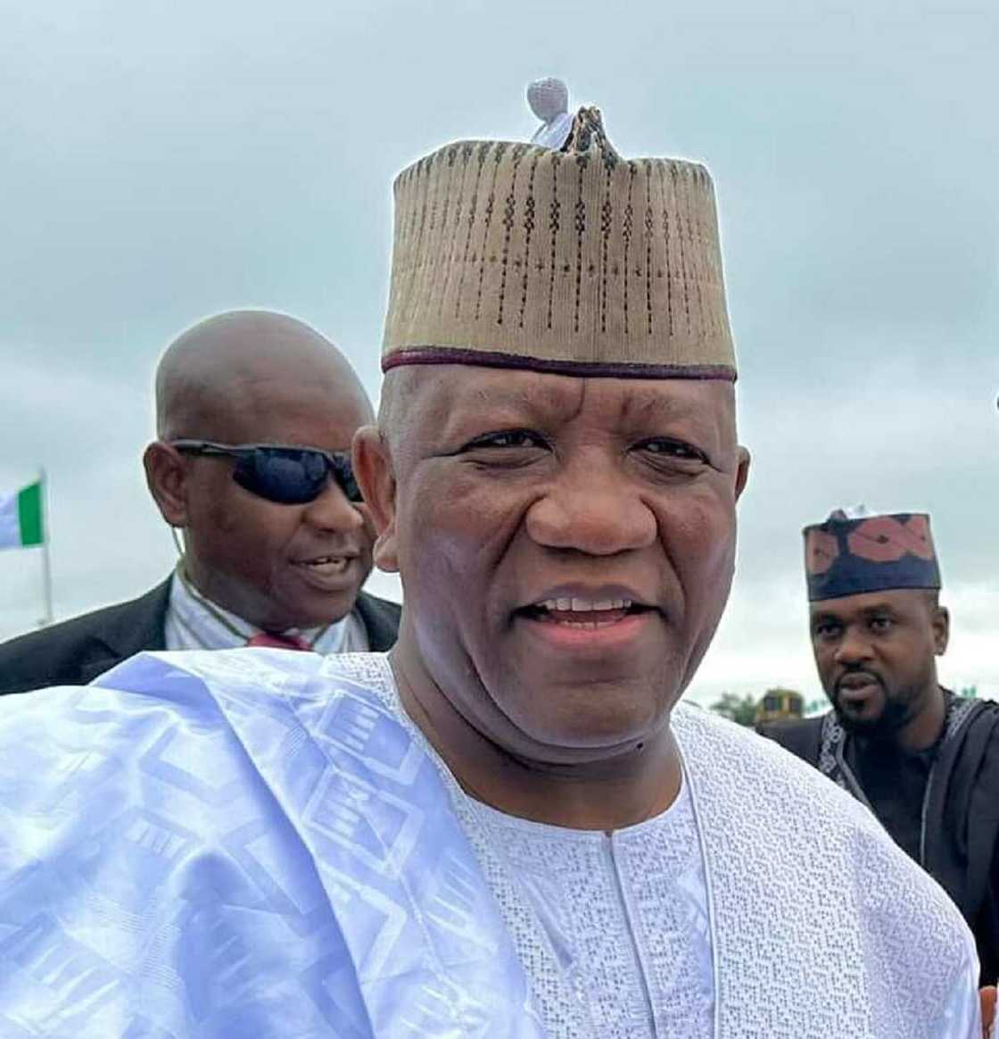 Sanata AbdulAziz Yari Sanata AbdulAziz Yari