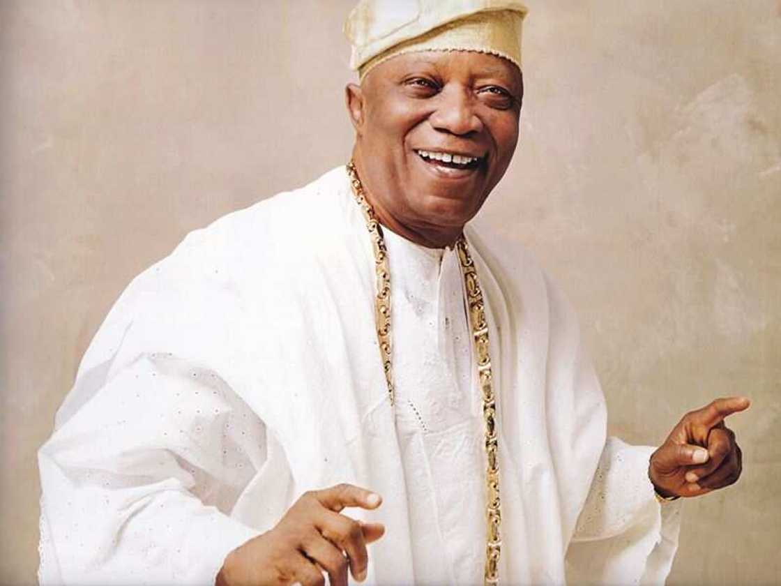 Coronavirus: Philanthropist Kesington Adebutu donates N300m to Lagos state Coronavirus: Philanthropist Kesington Adebutu donates N300m to Lagos state