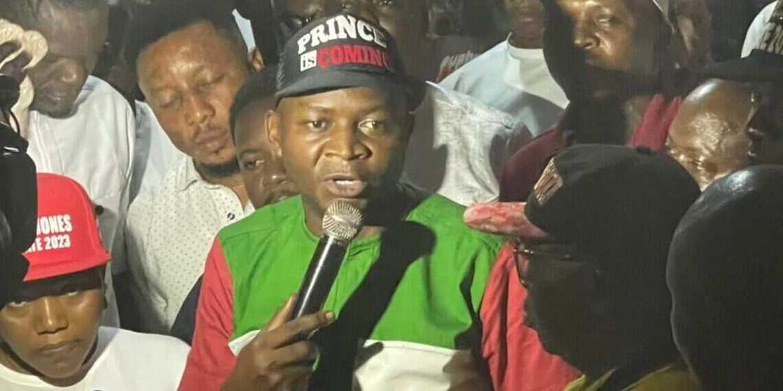 APC a Kuros Riba. APC a Kuros Riba.