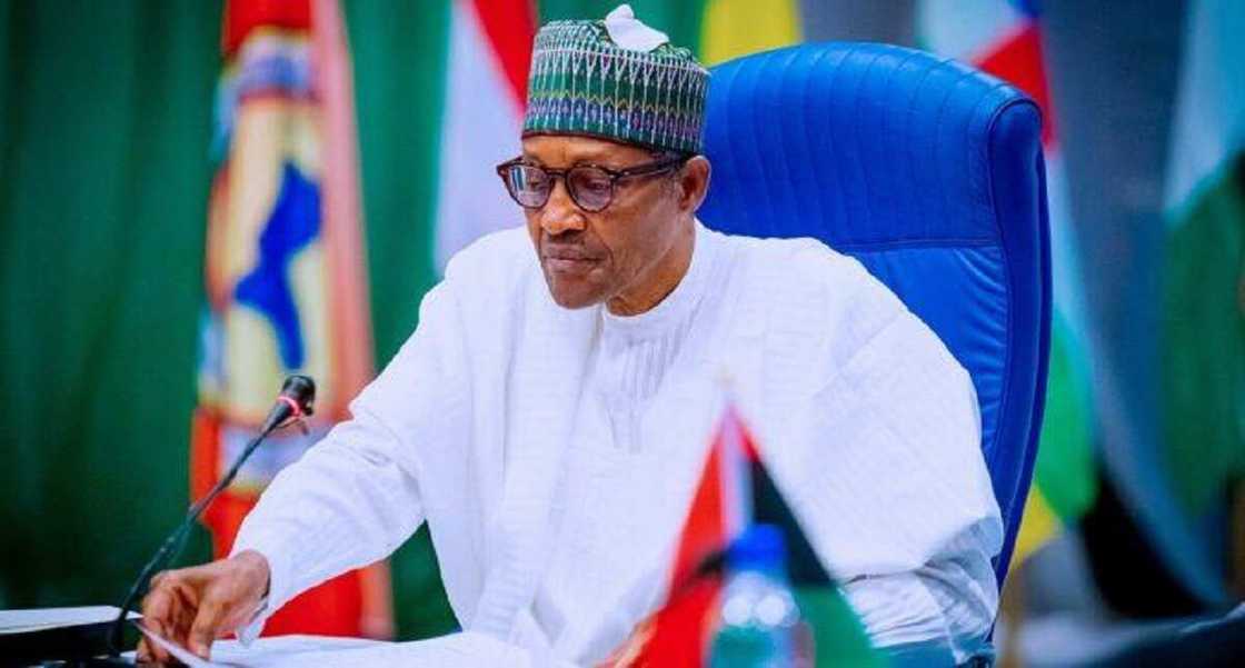 Da Ɗumi-Ɗumi: Buhari Ya Rantsar Da Sabbin Sakatarorin Dindindin 5