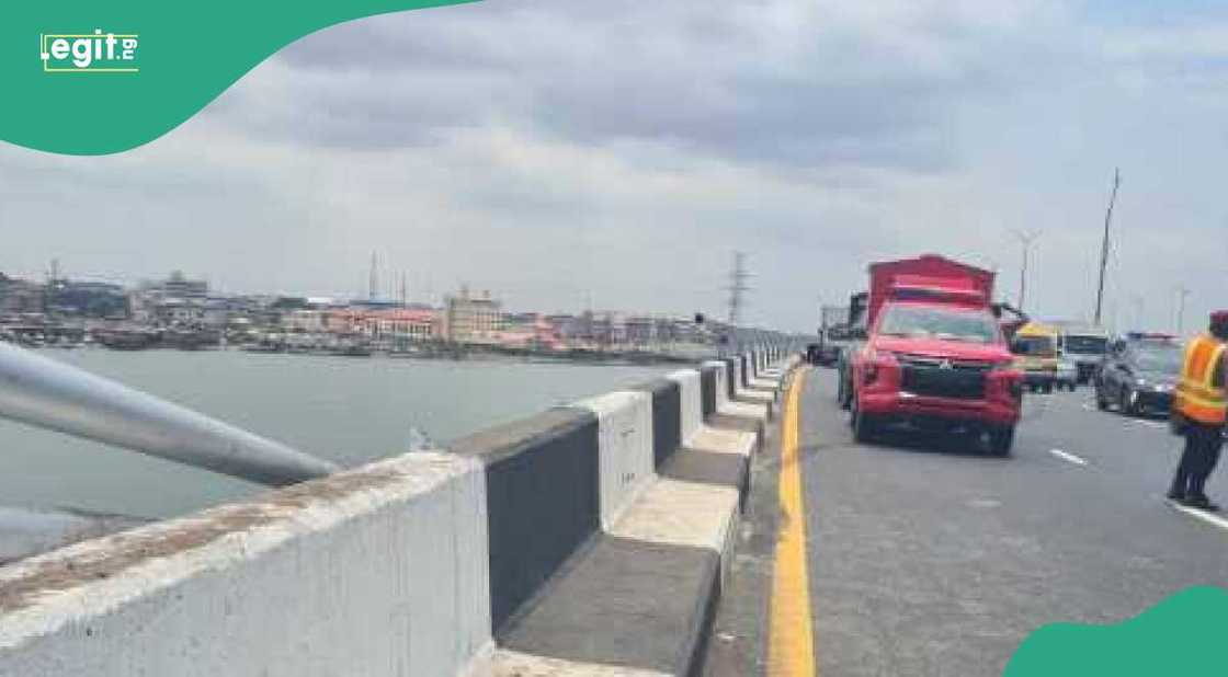 Accident scene at Third Mailand Bridge Lagos