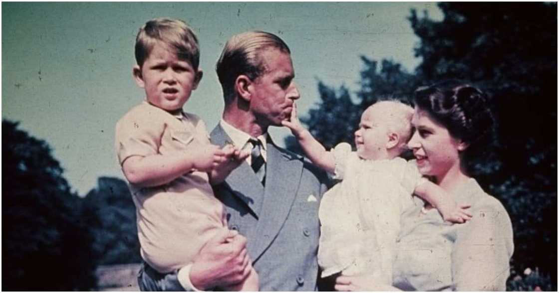 15 enchanting photos of Prince Phillip and Queen Elizabeth During their Younger Years 15 enchanting photos of Prince Phillip and Queen Elizabeth During their Younger Years