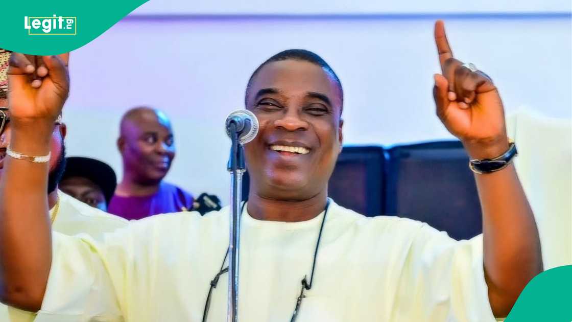 KWAM 1 sends warning to bloggers amid controvery trailing his his pregnancy song