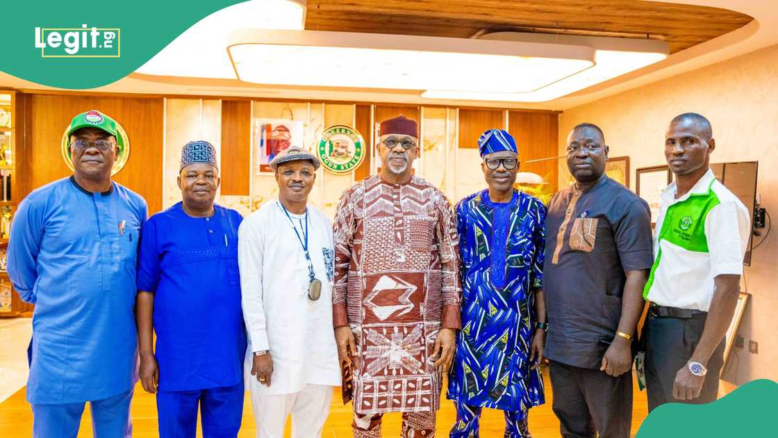 Governor Abiodun promises Ogun workers will get minimum wage soon. Governor Abiodun promises Ogun workers will get minimum wage soon.