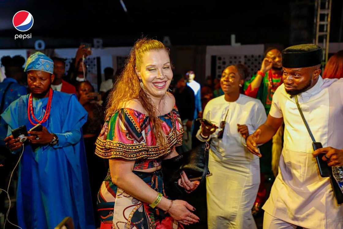 How Pepsi Confam Gbedu Returned to the AMVCAs, Reloaded, Rewired & Refreshed How Pepsi Confam Gbedu Returned to the AMVCAs, Reloaded, Rewired & Refreshed