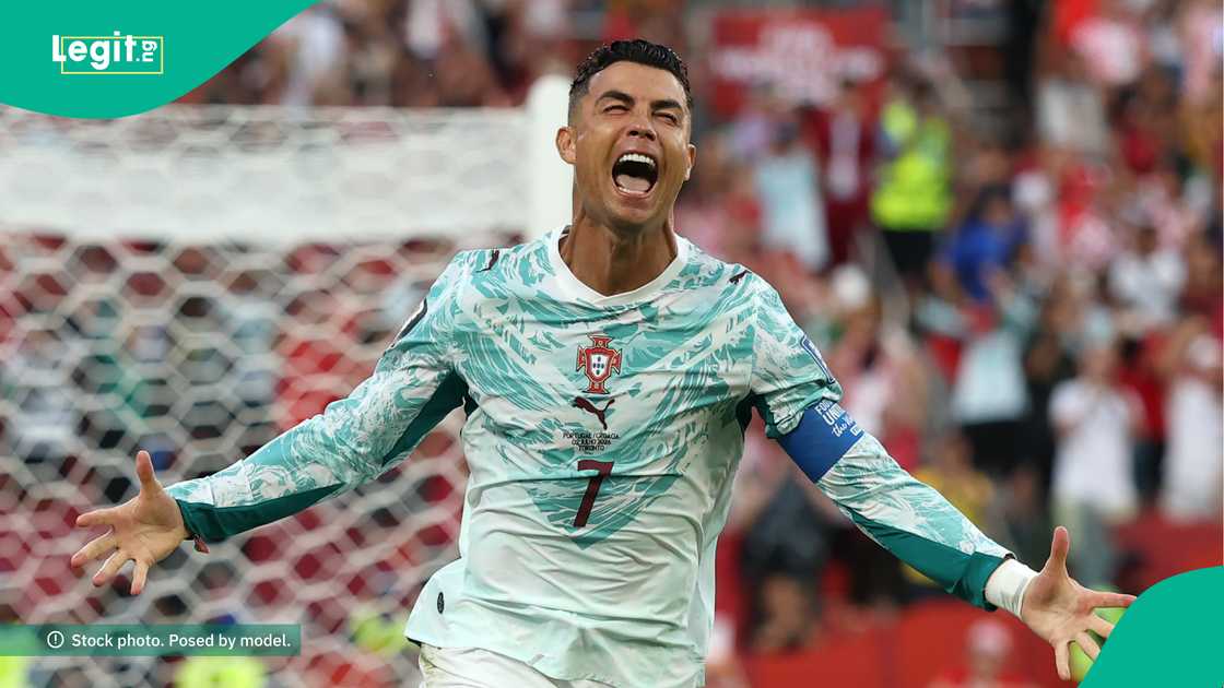 Cristiano Ronaldo ya ce gaza lashe gasar Kofin Duniya ba zai taba rage darajarsa ba.