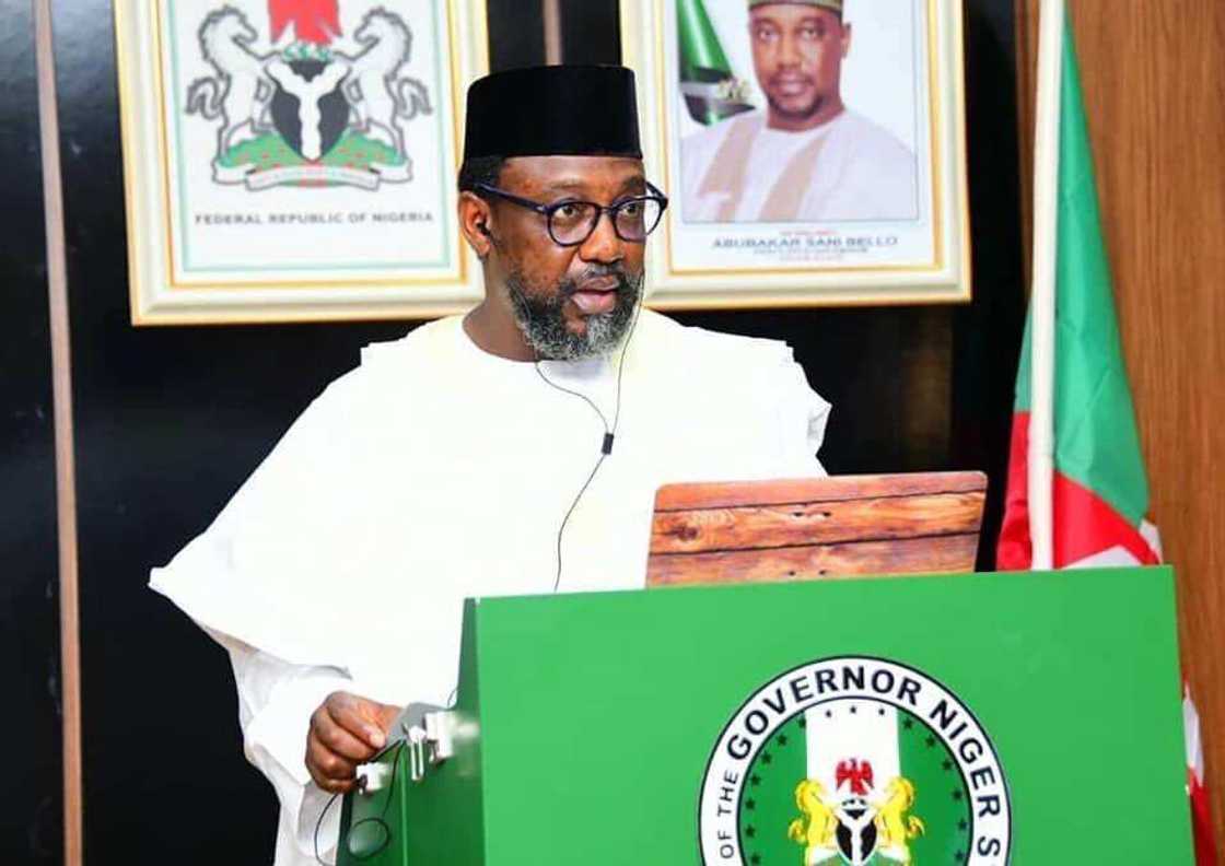 Employment: Jubilation as Nigerian governor approves recruitment of 4,000 youths Employment: Jubilation as Nigerian governor approves recruitment of 4,000 youths