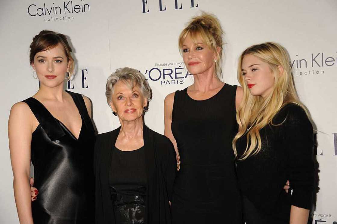 Dakota johnson tippi Hedren Dakota johnson tippi Hedren