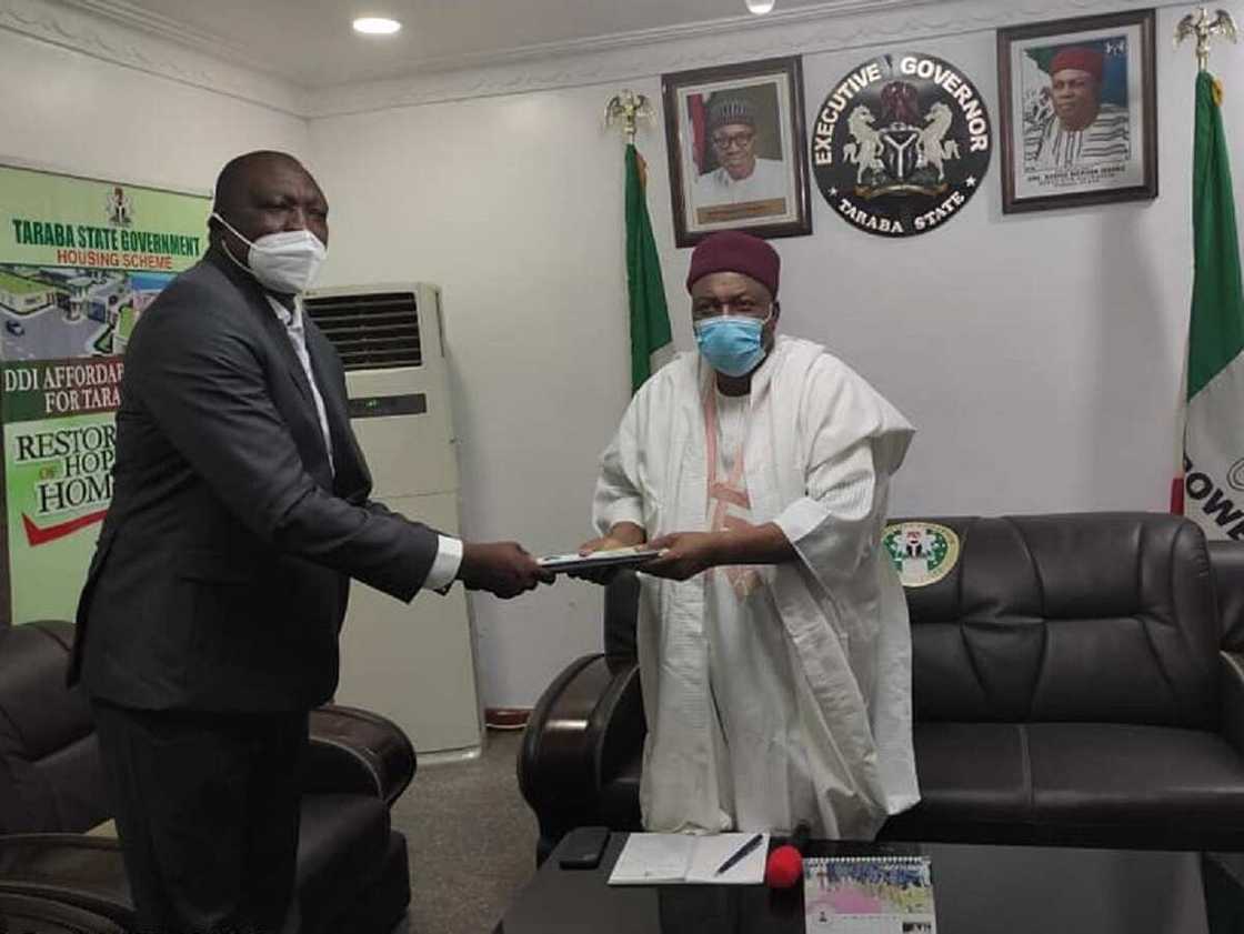 Na yi alƙawarin COVID-19 ba za ta kashe kowa a Taraba ba - Gwamna Ishaku