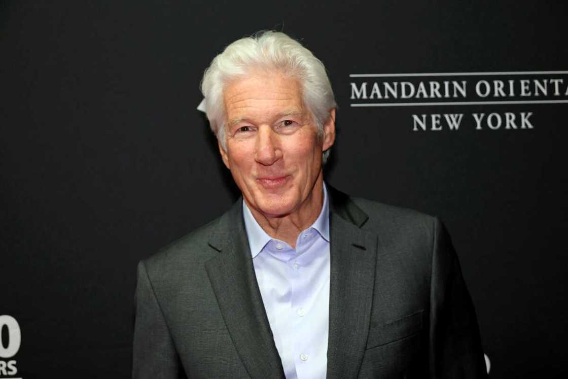 How many biological children does Richard Gere have? How many biological children does Richard Gere have?
